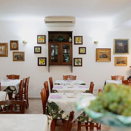 Forio di Ischia Hotel Villa Verde מראה חיצוני תמונה