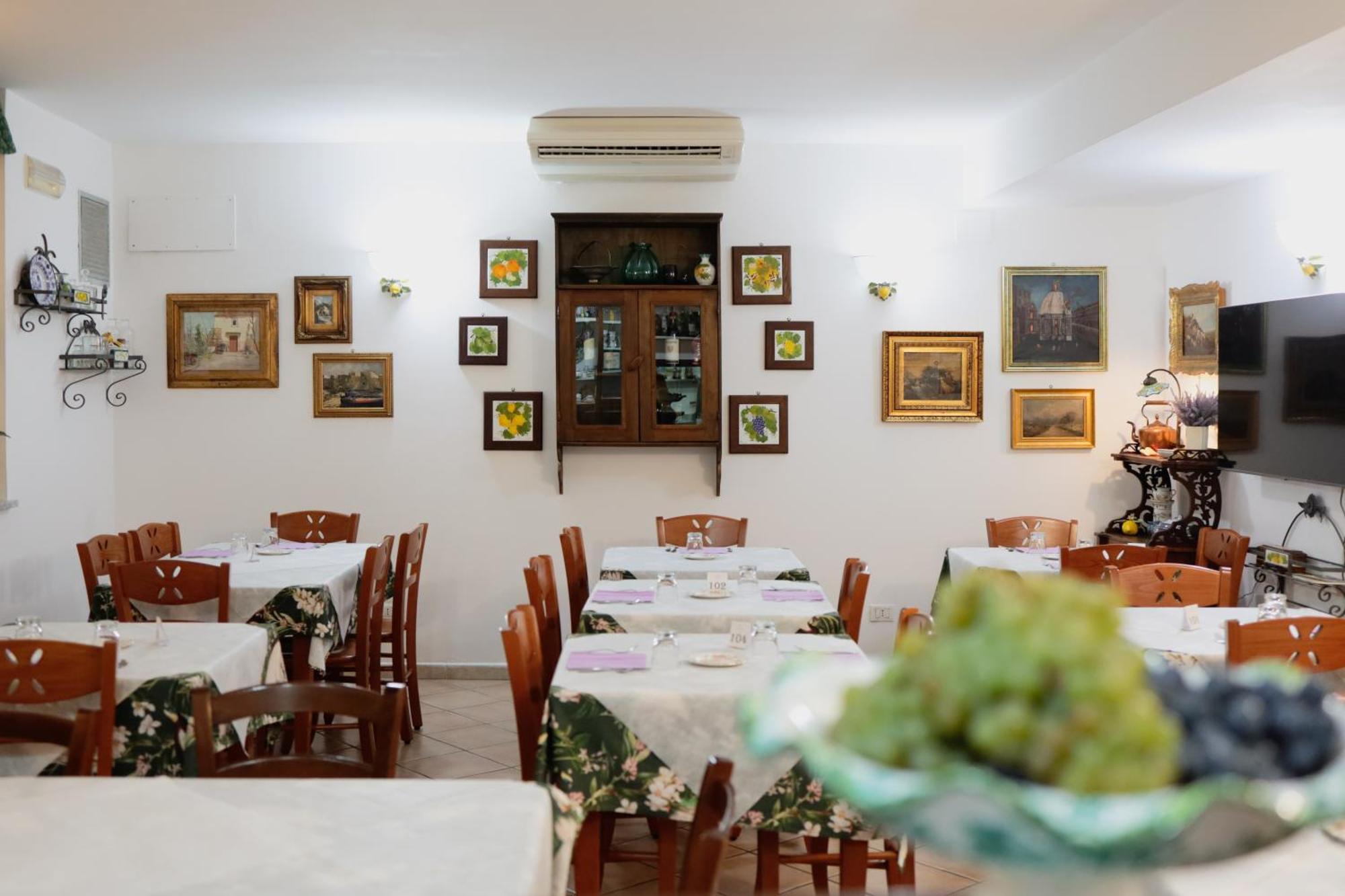 Forio di Ischia Hotel Villa Verde מראה חיצוני תמונה