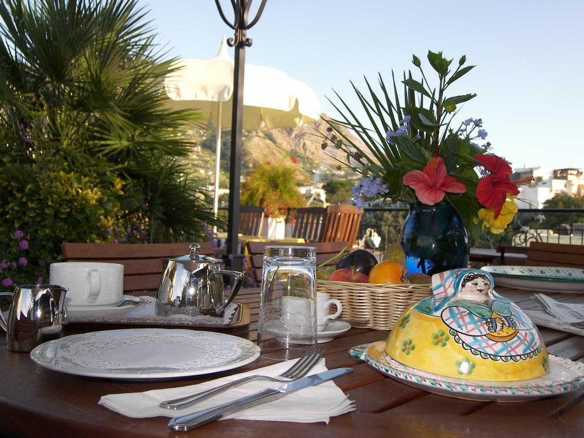 Forio di Ischia Hotel Villa Verde מראה חיצוני תמונה