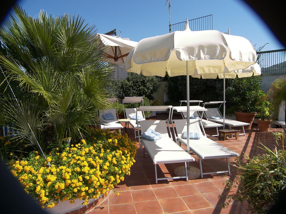 Forio di Ischia Hotel Villa Verde מראה חיצוני תמונה